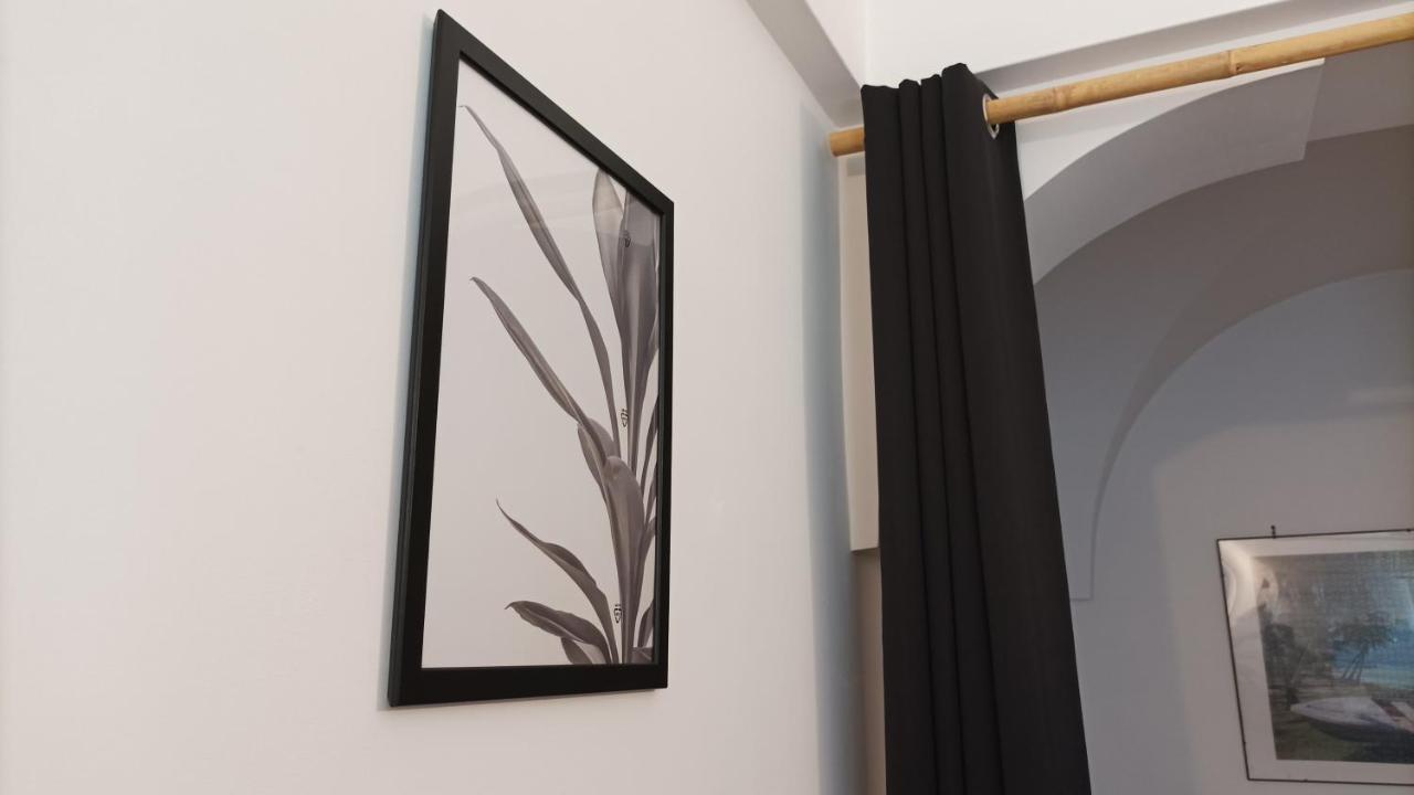 Вилла Miniecocasa Ottocentesca In Zona Free-Parking Ed Ecoclimatizzata Остуни Экстерьер фото